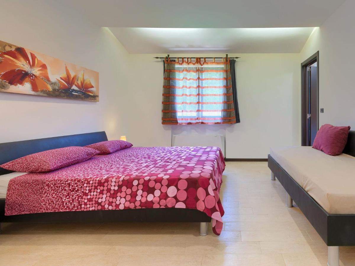 Holiday Home Andrea - Pul463 By Interhome Sisan Exterior photo