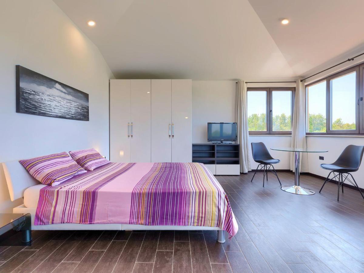 Holiday Home Andrea - Pul463 By Interhome Sisan Exterior photo